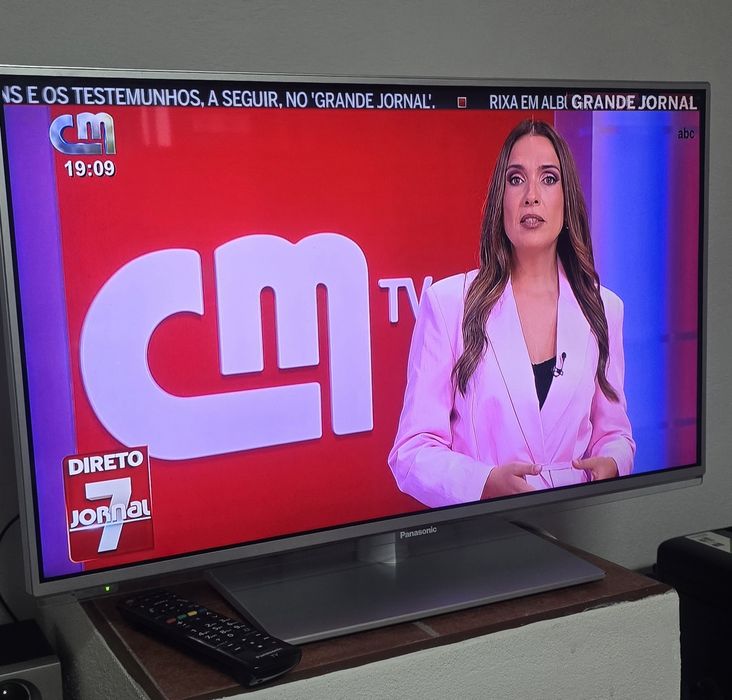 Tv lcd Panasonic smat viera 32"