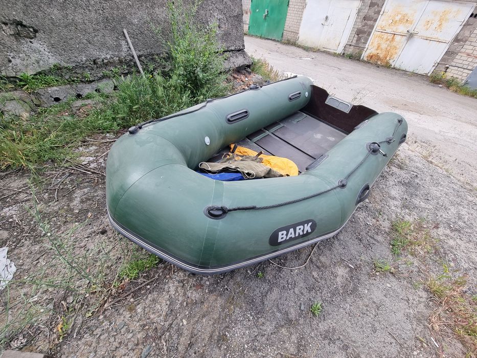 Продам лодку bark 310