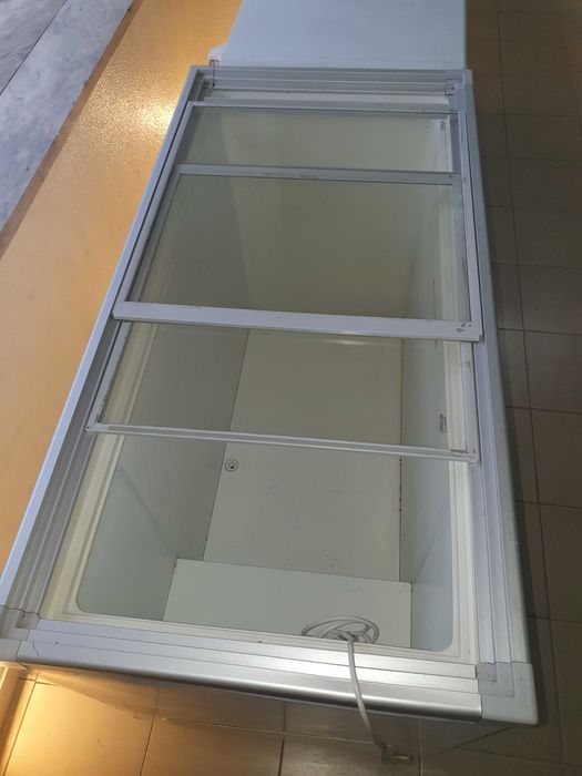 Arca horizontal fricon