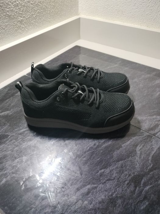 SAPATOS DE SEGURANÇA - com biqueira de aço – proteção e conforto!