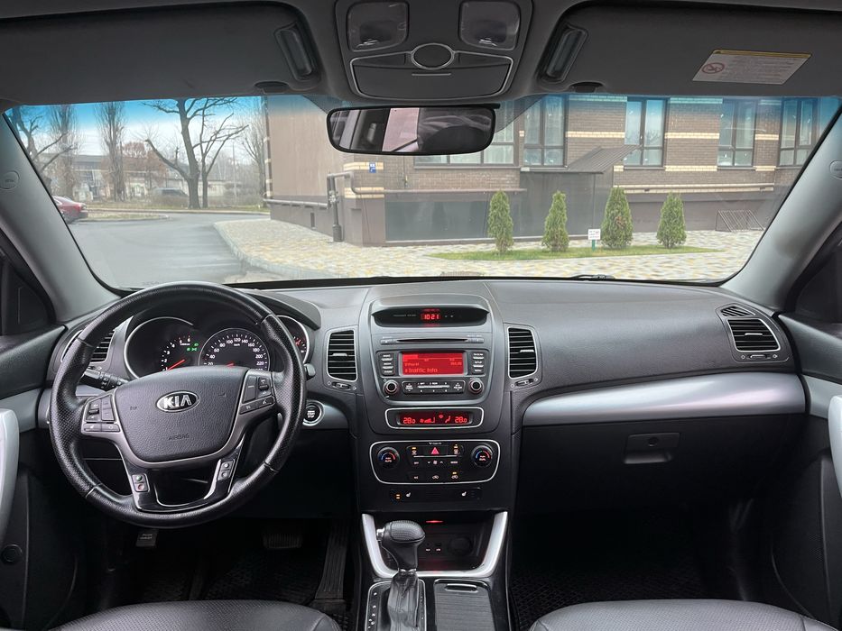 Продам доглянутий сімейний автомобіль. КІА SORENTO