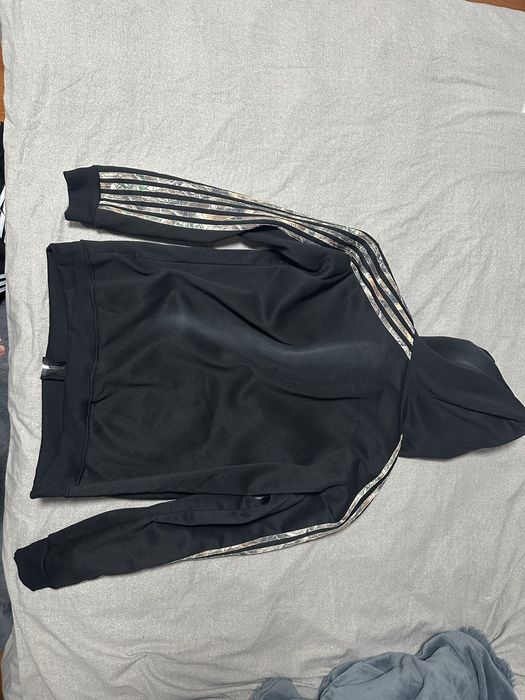ноунейм зіпка з камуфлжними полосами