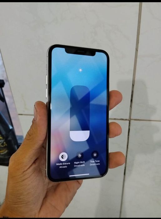 iPhone 11 Pro todo original com caixa e acessórios