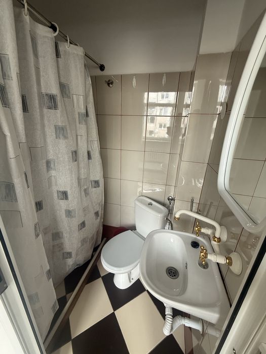 Pokój z łazienką do wynajęcia | 20m2 | I piętro | centrum miasta