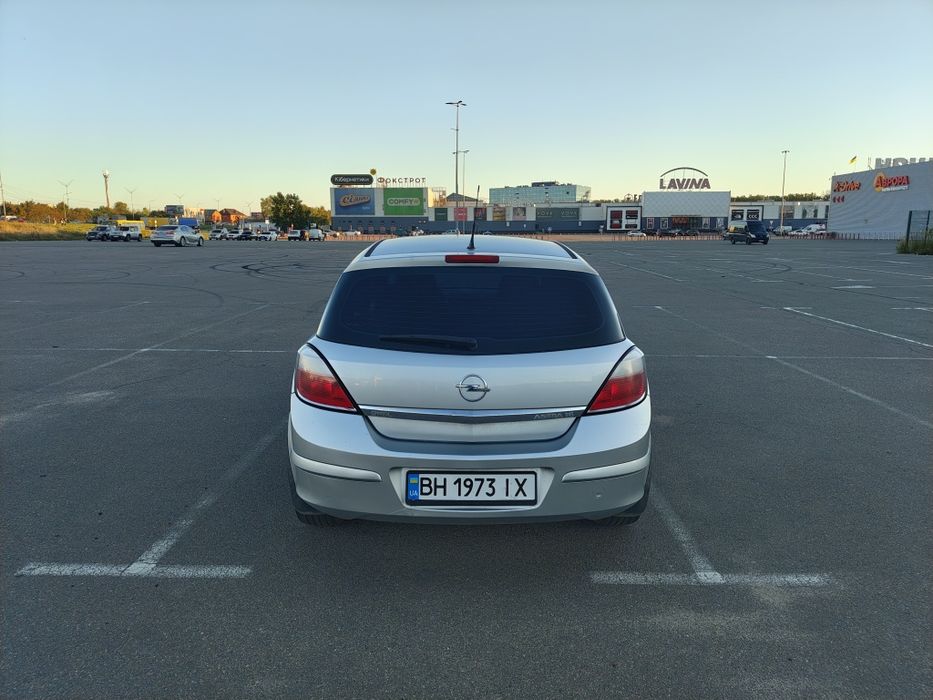 Opel Astra H 2007 1.6 г/б