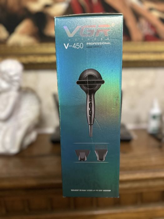 Професійний фен VGR V-450