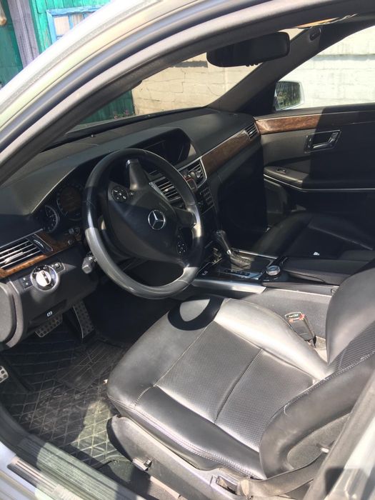 Mercedes-Benz w212 2010