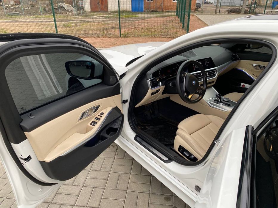 BMW  3 серії g20/2020 рік