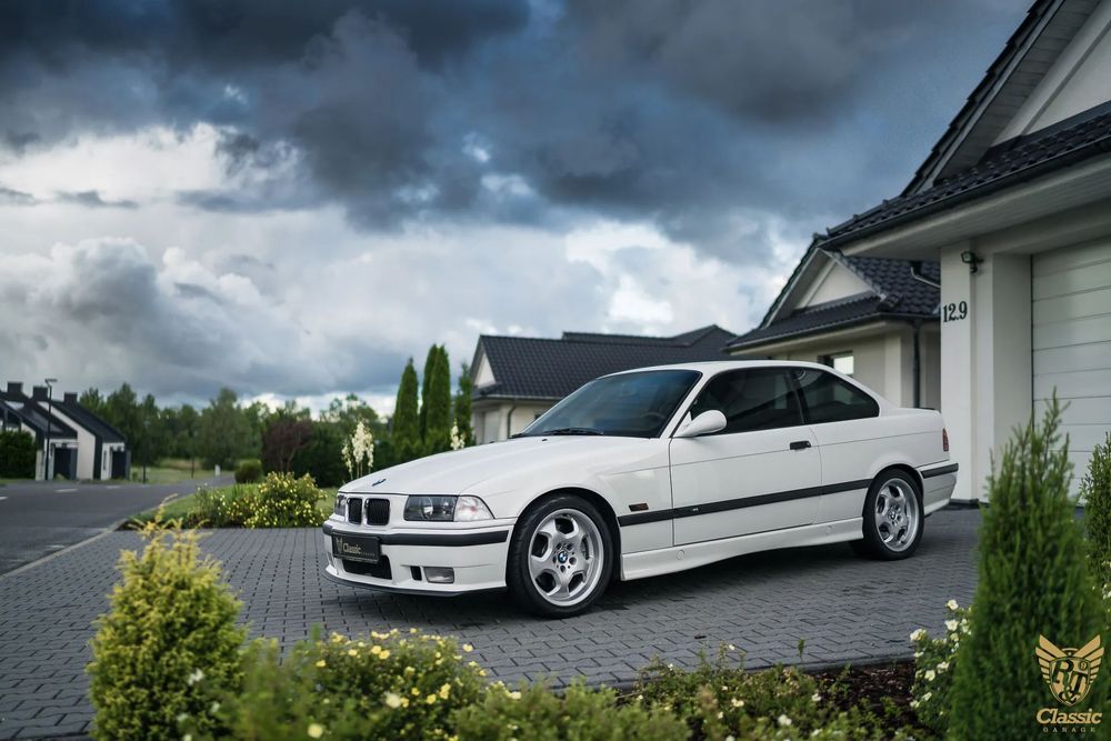 BMW M3 (e36)