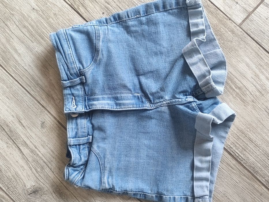 Spodenki jeansowe 140