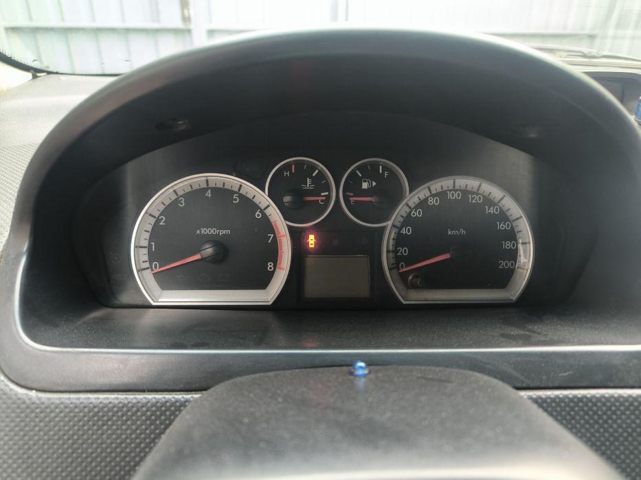 Панель приборов с зпасам хода Авео Т 250 Заз Вида