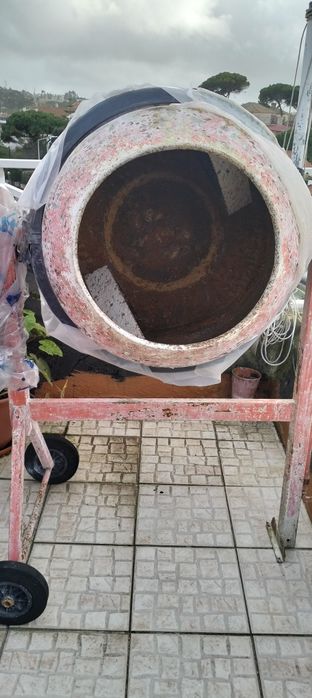 Betoneira elétrica monofásica 150 litros (Ver desconto no texto)