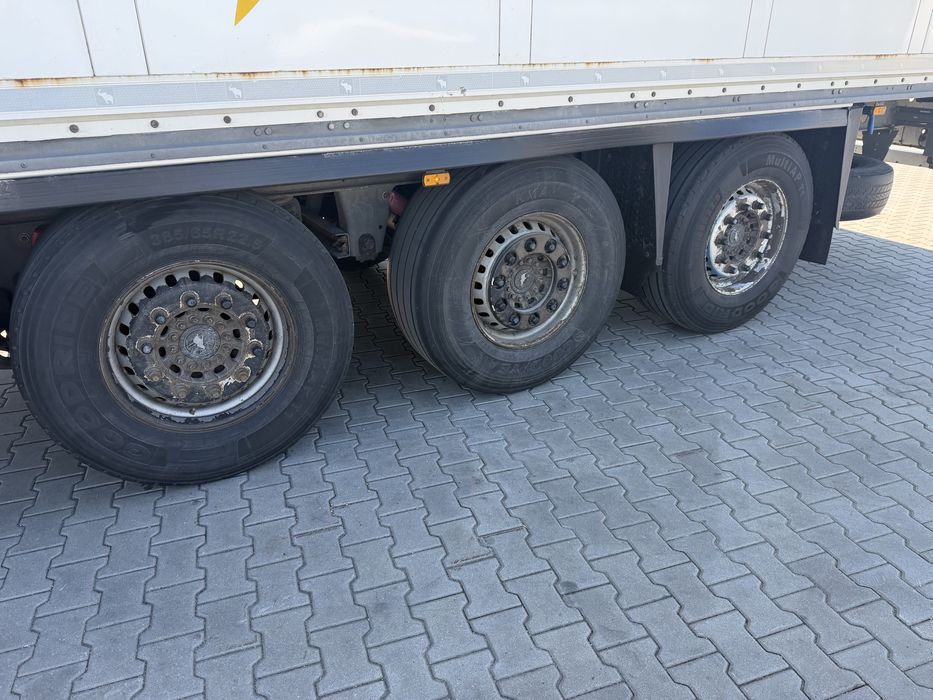 Naczepa Schmitz BOX Doppelstock