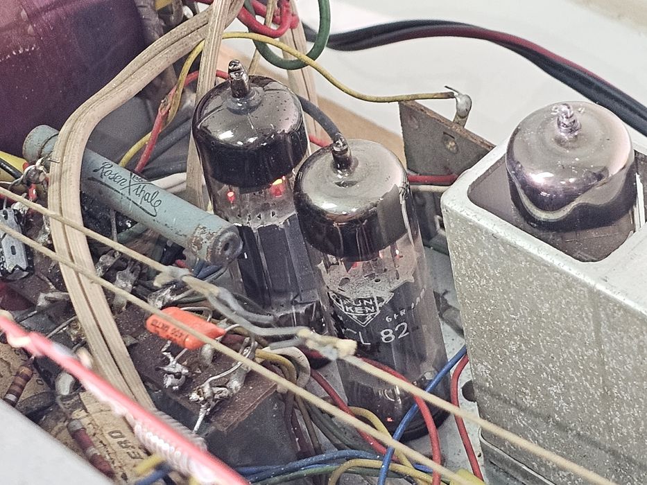 Rádio a Válvulas Vintage Telefunken (Stereo) –  Bluetooth Integrado