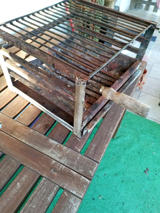 Churrasqueira em ferro  zincado
