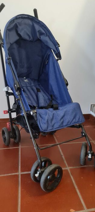 Carrinho de passeio como novo