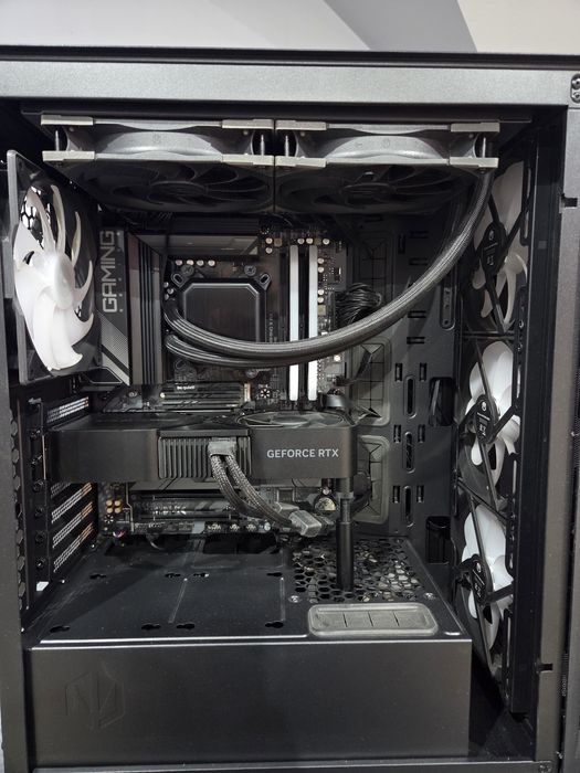 Komputer do gier RTX 4070 SUPER R5 7600X