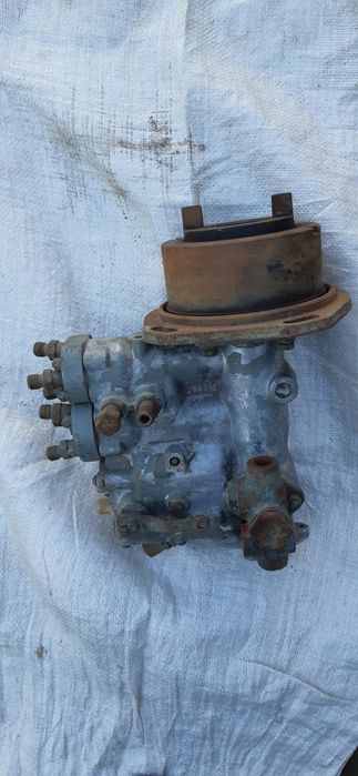 Підножка т.камера трактора т150 та інше