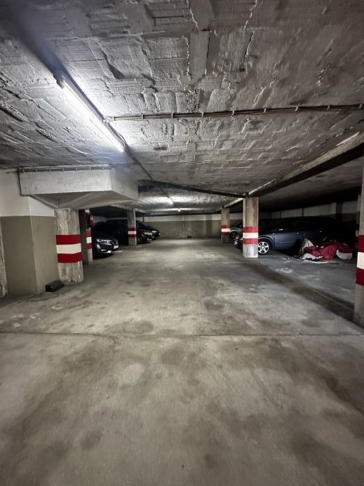 Vendo lugar de garagem