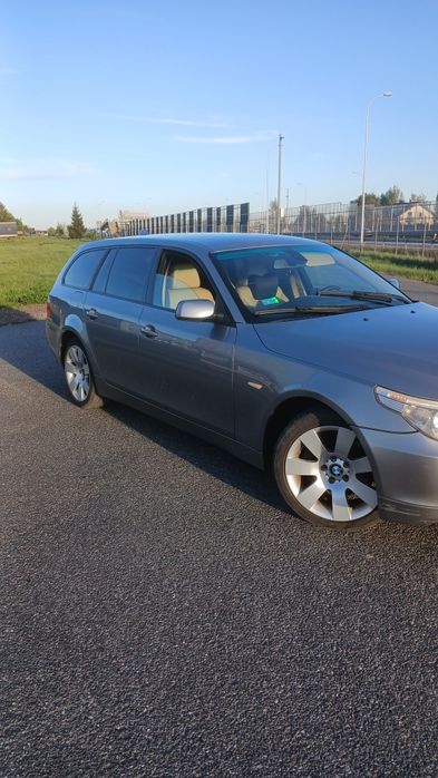 Sprzedam bmw e 61 3.0d 2004