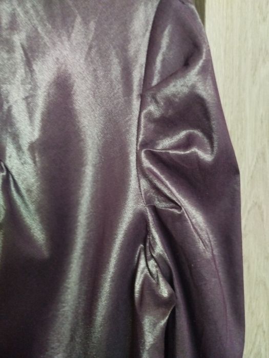 Marynarka- bluzka lekko błyszcząca