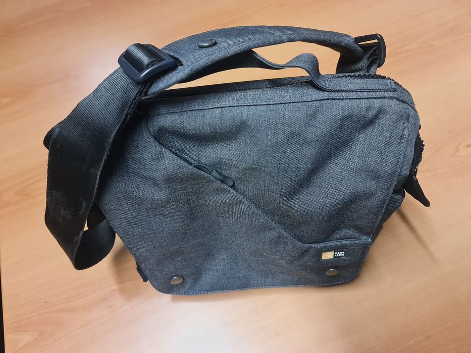 Saco de Fotografia Case Logic FLXM-102 Reflexion DSLR