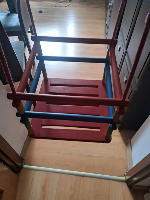 Huśtawka drewniana dla dzieci szczebelkowa