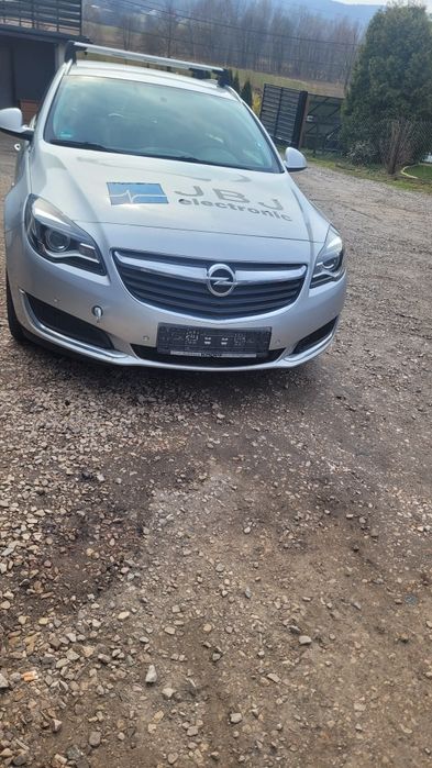 Opel insignia na czesci  1.6 cdti