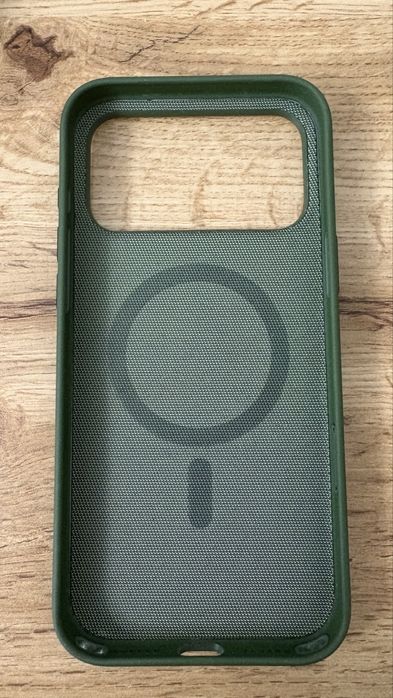 Etui iPhone’a 17 Pro Max zielone TechWoven