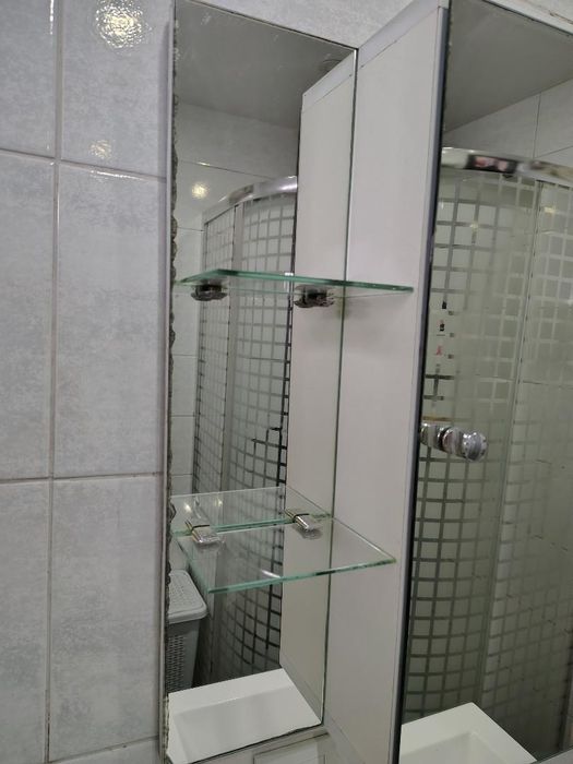 Шкафчик для ванної, дзеркальний
