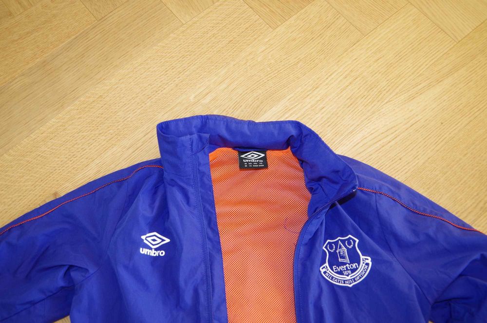 kurta wiosenna UMBRO rozmiar 134