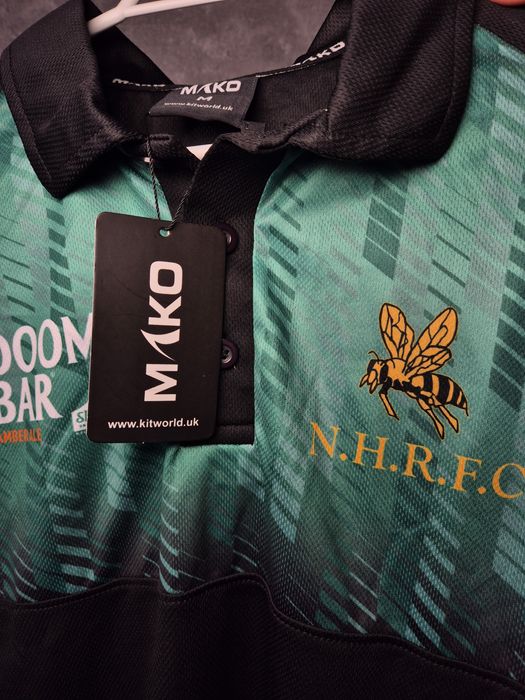 Футболка чоловіка MKO