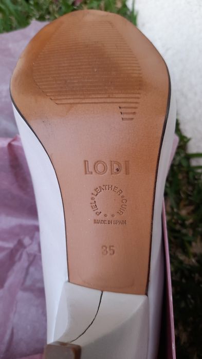 SAPATOS marca espanhola  "Lodi" noiva / cerimonia ,branco perola 35 tu