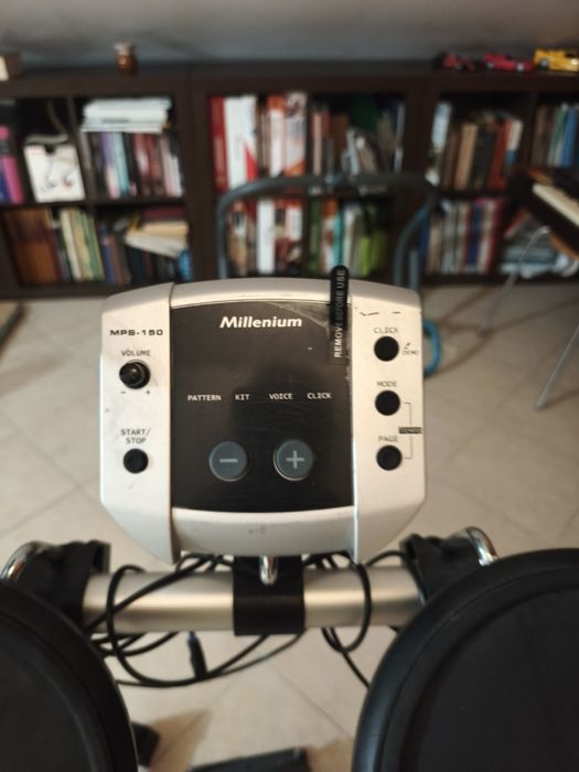 Bateria eletrónica Millenium