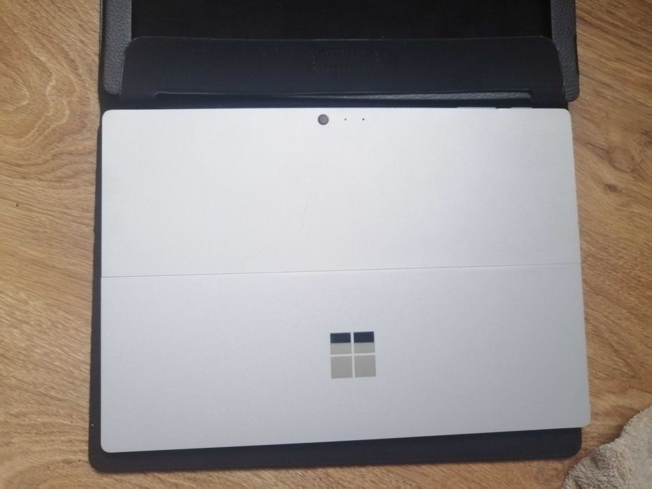 microsoft surface pro 4 - купити ноутбуки - Ціна на OLX.ua