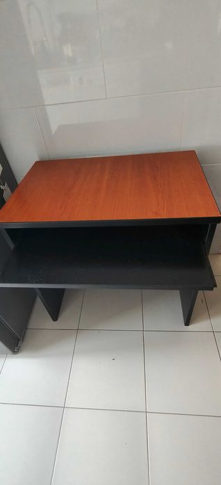 Mesa secretária criança