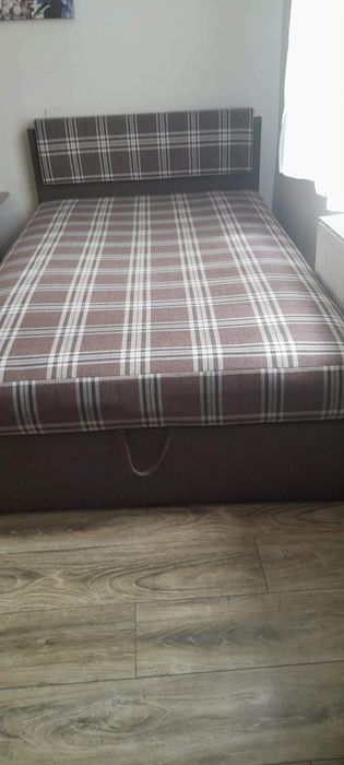 Tapczan z pojemnikiem na pościel 120x200 łóżko