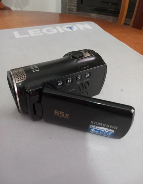Filmadora Samsung 65x