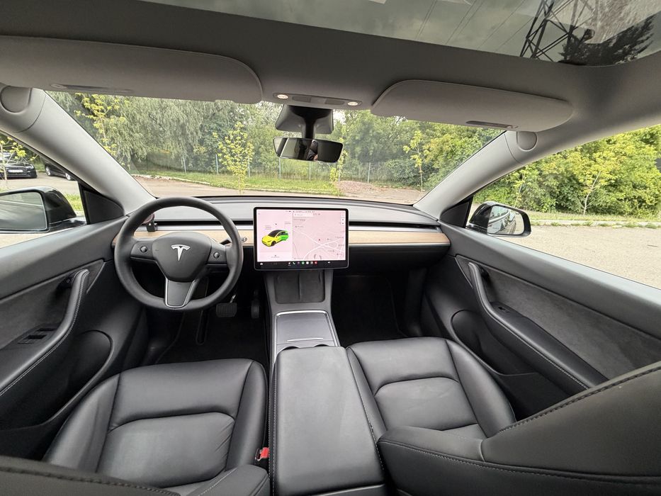 Tesla Model Y Long Range Dual Motor AWD, 2021