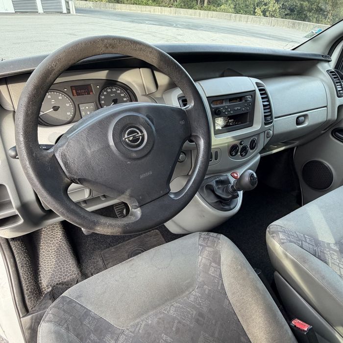 Opel Vivaro 1.9 CDTI de 9 lugares