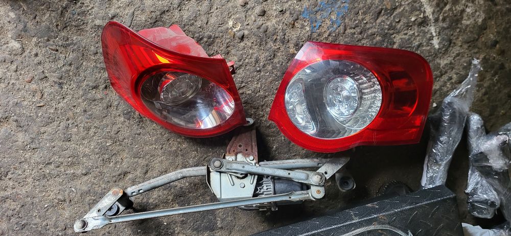 Wkładki lamp mocowanie żarówek  Passat B6 Kombi cena za 4 szt