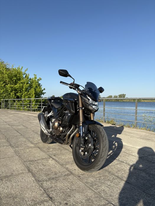 Honda CB500F Impecável