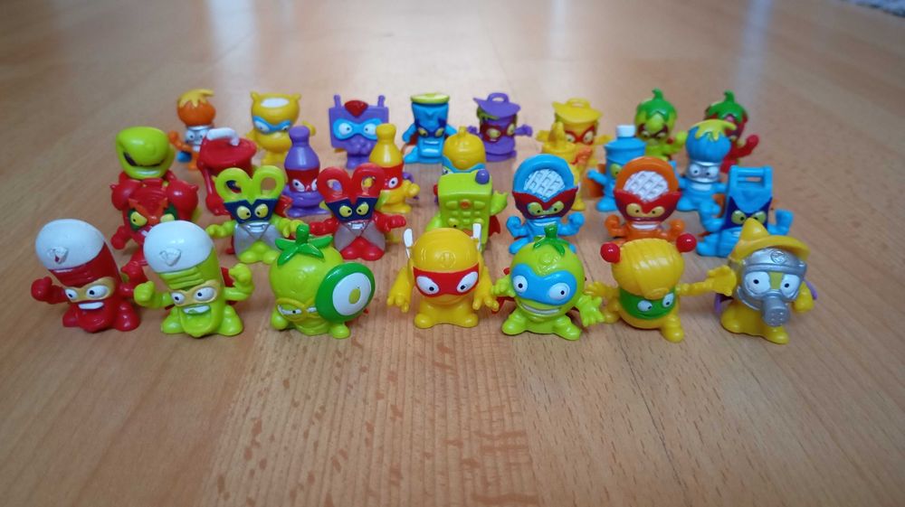 superzings lote 30 unidades série 1