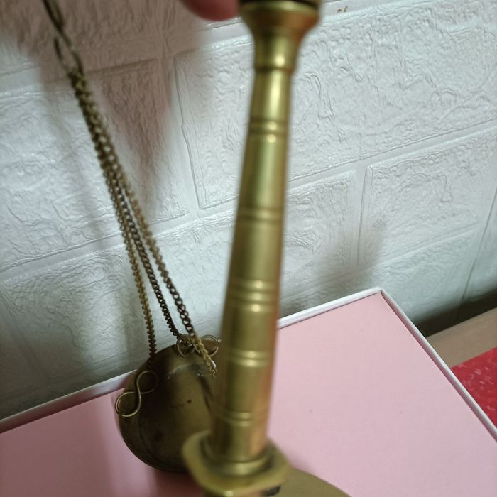 Balança antiga de ourives