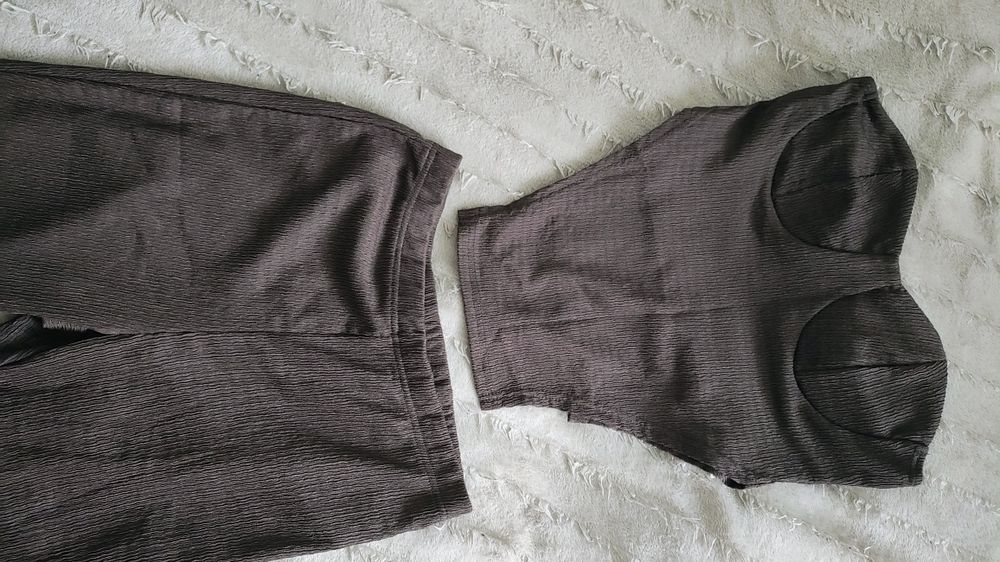 Brązowy nowy komplet top + spodnie M