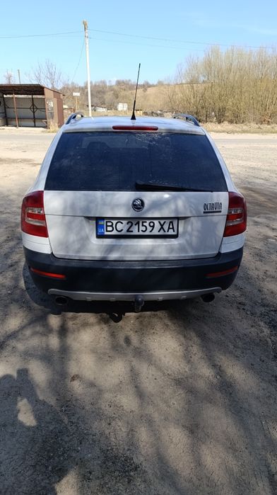 Продам шкоду октавію скаут