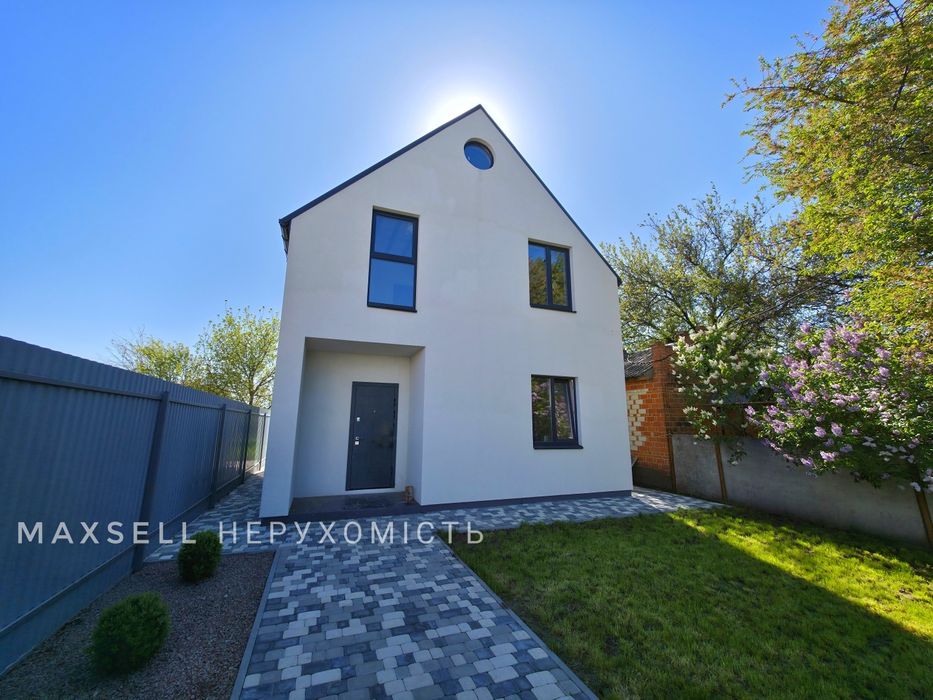 Продам окремий будинок на Козацькому проспекті за ціною таунхауса
