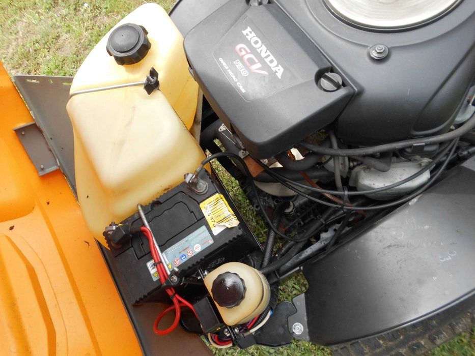 Traktorek Stiga Park  Honda  16 HP Hydro