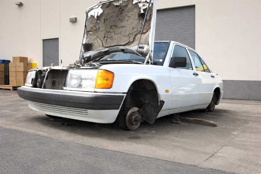 Mercedes 190 D para venda de peças com apenas 190mil km's
