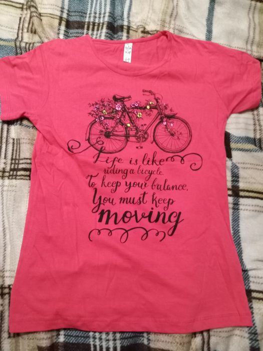 Футболки женские